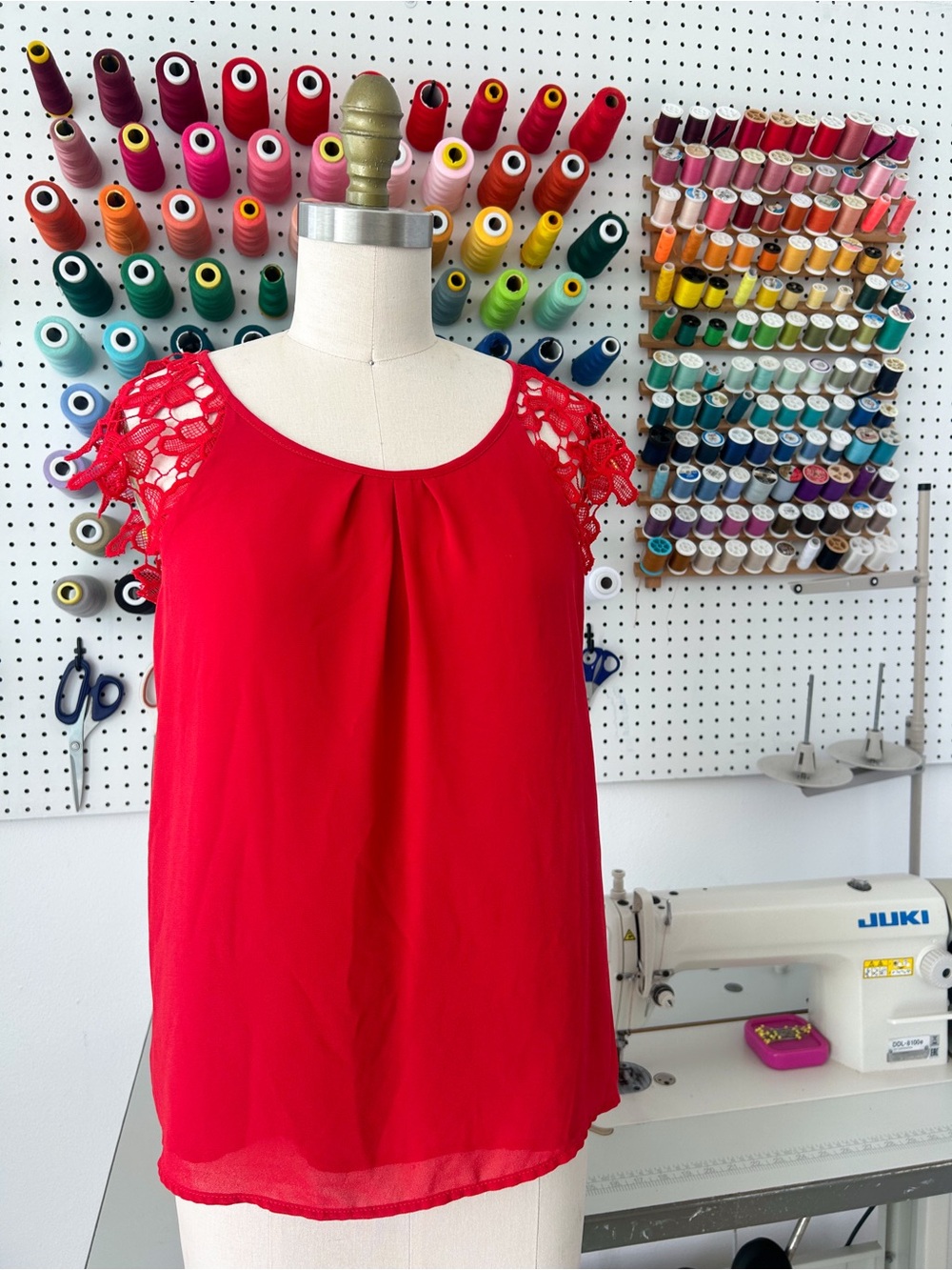 Red Lace Cap-Sleeve Chiffon Blouse